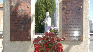 Monumento a las víctimas en Pajares de Adaja