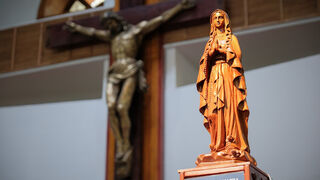 La imagen de la Virgen María en la Catedral de Ulán Bator