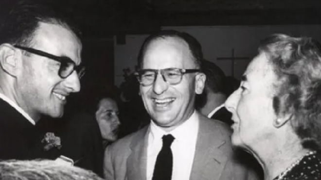 En el centro de la imagen, el Venerable Enrique Shaw