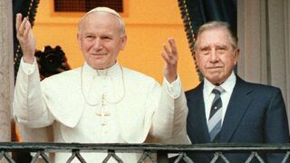 Vojtyla y Pinochet