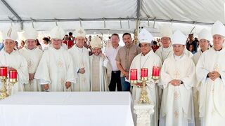 Obispos de México y Estados Unidos piden a población solidarizarse con migrantes