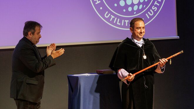 Fabio Gómez-Estern toma posesión como nuevo rector de Loyola