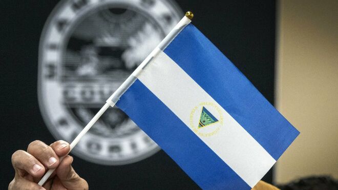 Bandera festiva de Nicaragua