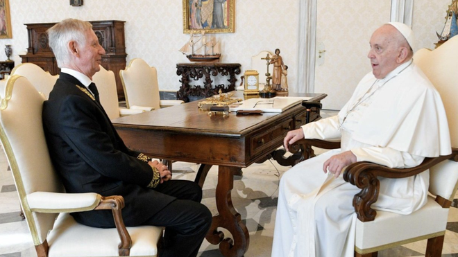 El Papa y el embajador ruso