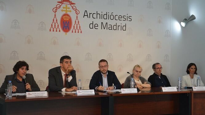 Mesa redonda por las Migraciones en Madrid