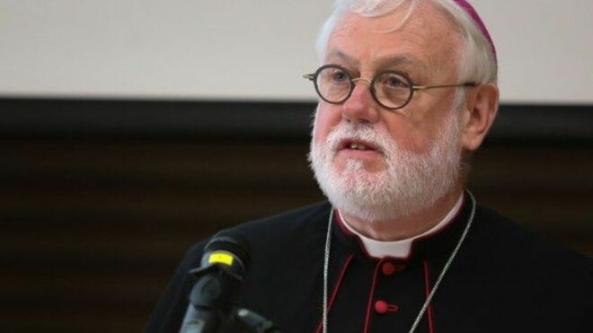 Monseñor Gallagher