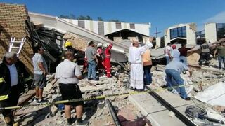 Tragedia en México, se derrumba techo de iglesia que deja una decena de muertos