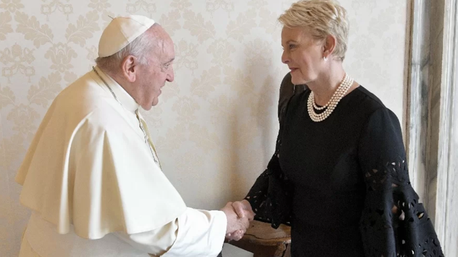 Audiencia de Francisco con Cindy McCain