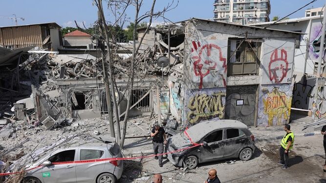Edificios destruidos por los misiles de Hamás en Israel