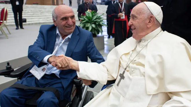 Enrique Alarcón y El papa Francisco