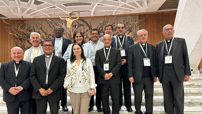 Vicente Jiménez, con los miembros del círculo menor