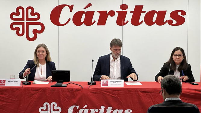 Presentación del informe de Cáritas, con Natalia Peiro, secretaria general