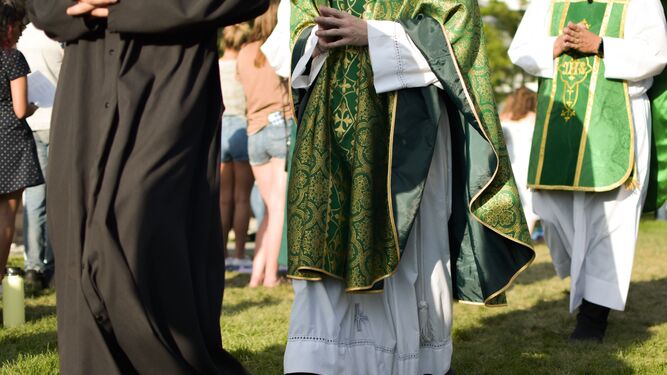 Sacerdotes