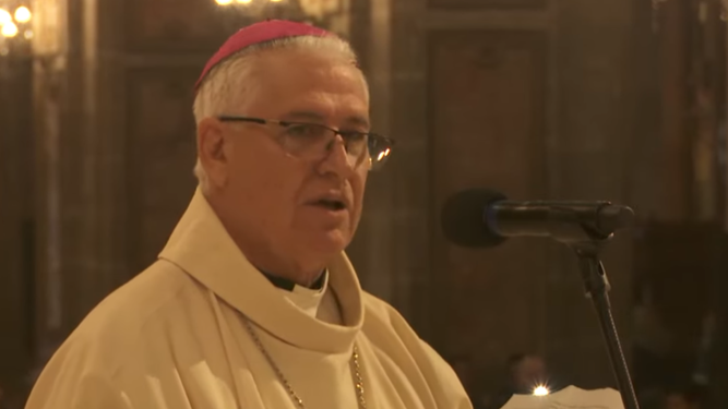 Monseñor Alberto Lorenzelli despidió al cardenal Aós en nombre del clero de Santiago