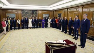 El nuevo gobierno de Pedro Sánchez, con el Rey en La Zarzuela