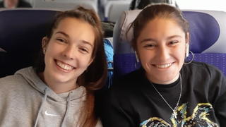 Dos jóvenes voluntarias de Manos Unidas participan por primera vez en el Retiro de Ecología y Espiritualidad organizado por ELSiA en Taizé