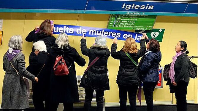 revuelta-mujeres-iglesia