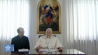 El Papa apenas pudo saludar durante el Angelus