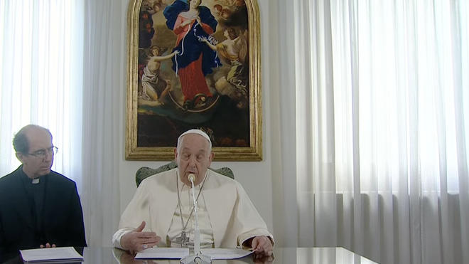 El Papa apenas pudo saludar durante el Angelus