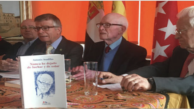 Homenaje a Aradillas