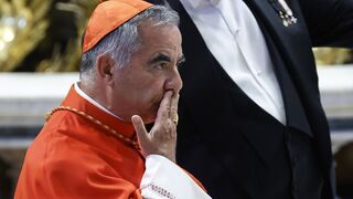 El cardenal Angelo Becciu