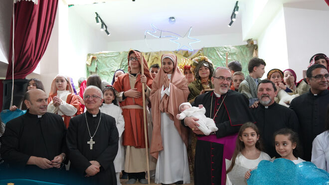 Pizzaballa, en una representación de la Navidad en Gaza