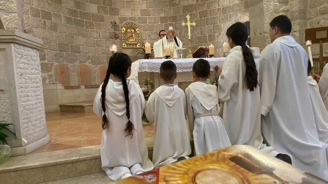 Misa con los niños en la parroquia de Ain Arik