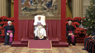 Francisco durante su discurso a la Curia