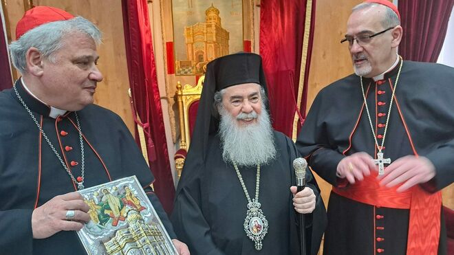 Krajewski, Teófilo III y Pizzaballa