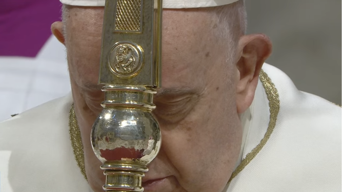 Francisco, recogido en oración