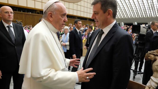 Álvaro Martínez Moreno, presidente, con el Papa Francisco