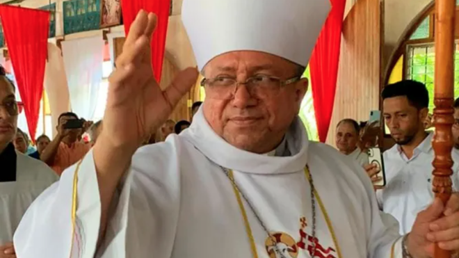 Isidoro Mora, obispo de Siuna