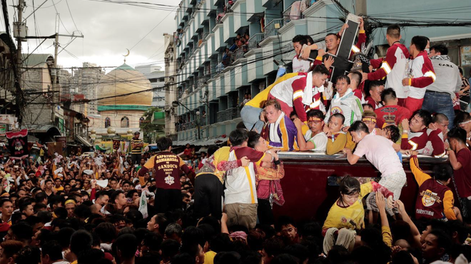 Procesión del Nazareno Negro. Manila