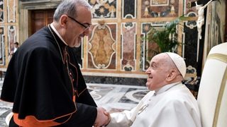 Francisco saluda al patriarca Pizzaballa