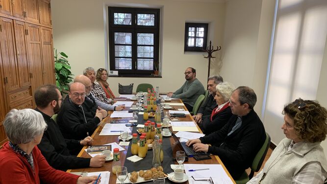 Francesc Conesa en una reunión delegados de Ecumenismo de Cataluña y Baleares