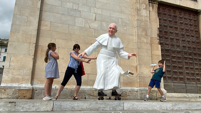Papa en patinete