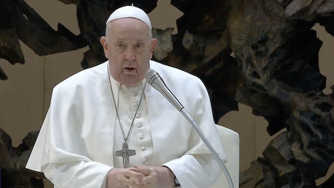 Rezo del Papa al inicio de la audiencia general