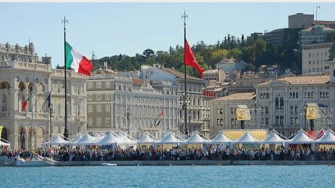 Piazza de la Unitá de Trieste