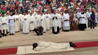 Ordenación de Mons. Raimundo Vanthuy Neto