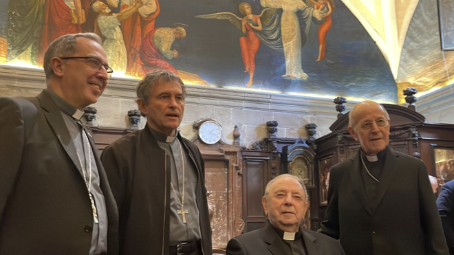 Uriarte, con Blázquez, Segura y Varela, obispos de Bilbao y Zamora, como lo fue él