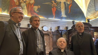 Uriarte, con Blázquez, Segura y Varela, obispos de Bilbao y Zamora, como lo fue él