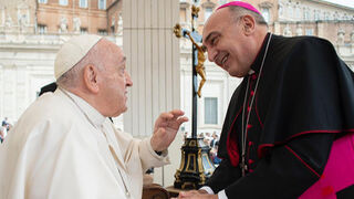 Papa Francisco y Enrique Benavent