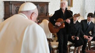Encuentro del Papa con miembros de La Diaconie de la Beauté