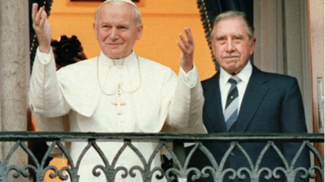 Juan Pablo II y Pinochet