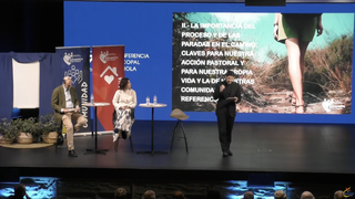 Eva Fernández, Jorge Botana  y Jesús Úbeda pusieron voz a la ponencia final