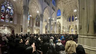 Funeral por Cecilia Gentili en san Patricio