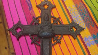 Hay comunidades cristianas que subsisten de milagro