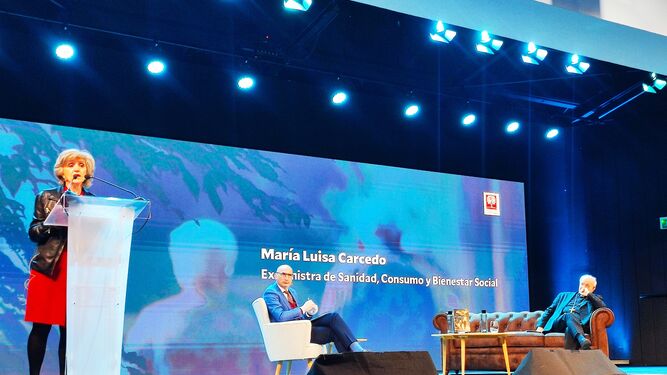 La exministra María Luisa Carcedo