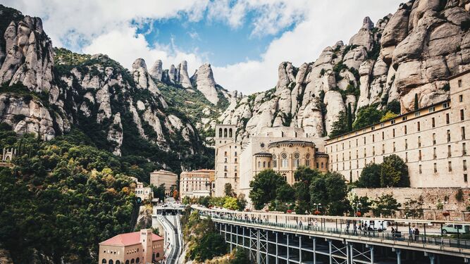 Monasterio y montaña de Montserrat