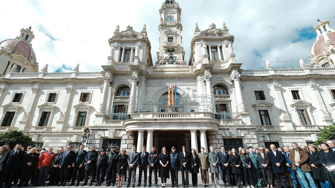 Minuto de silencio en Valencia